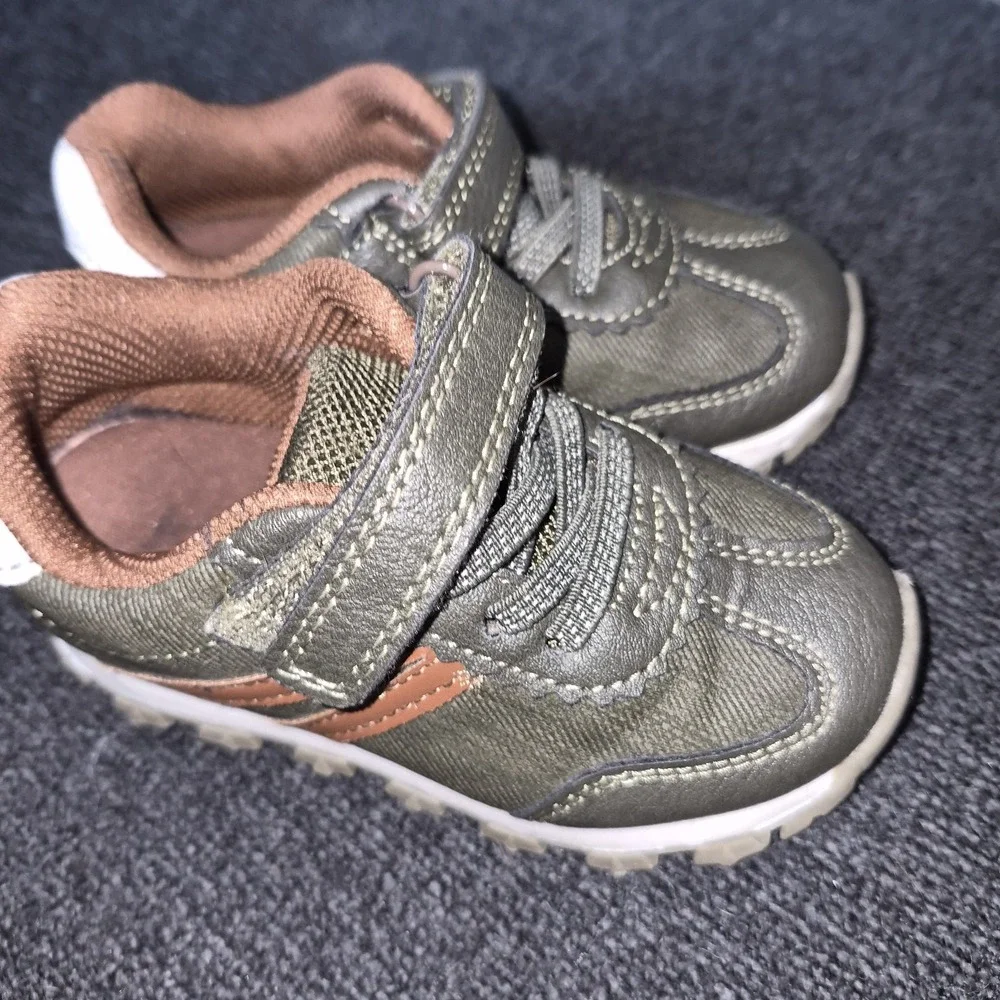 Carters Boys Bailey/SJF21J22P shoe, Size 7